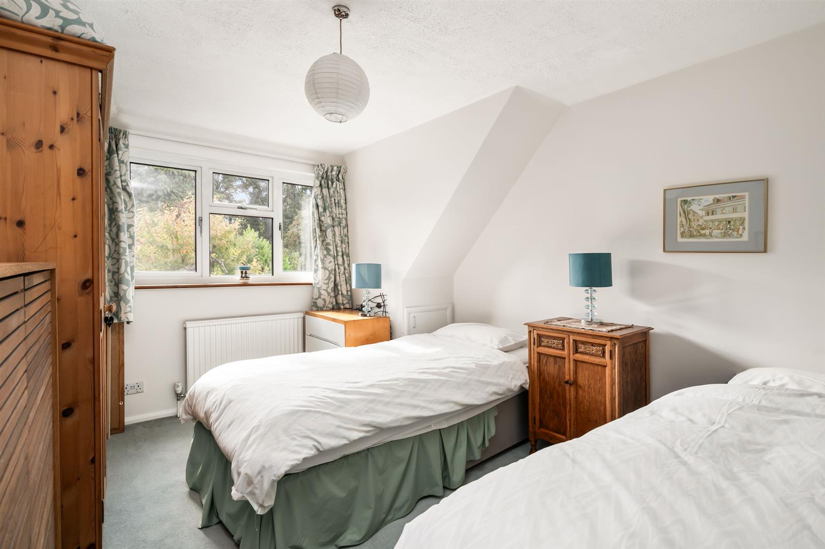 Baskerville Lane, Shiplake